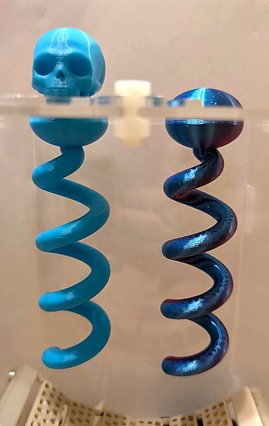 Helix Climb - magnetic spiral climb for jumping spider enclosures