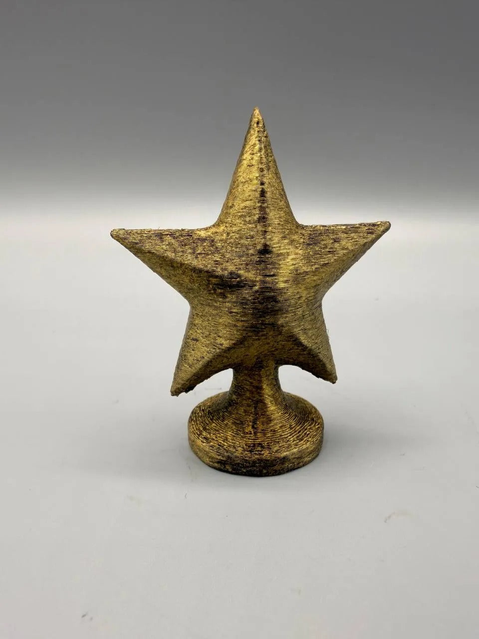 Star Hide - angled view showing the magnetic top mount
